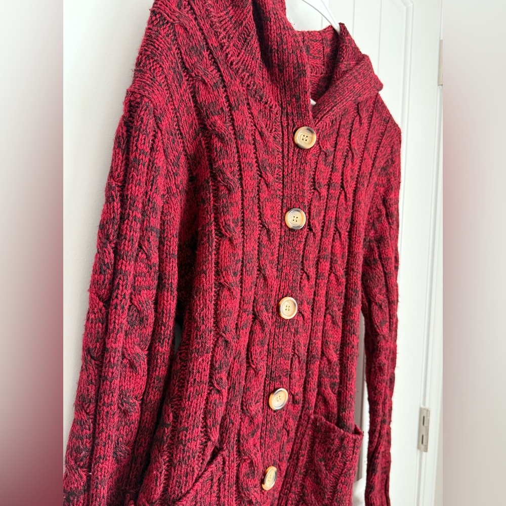 Carolyn Taylor Red Button-Up Cardigan - Picture 7 of 9